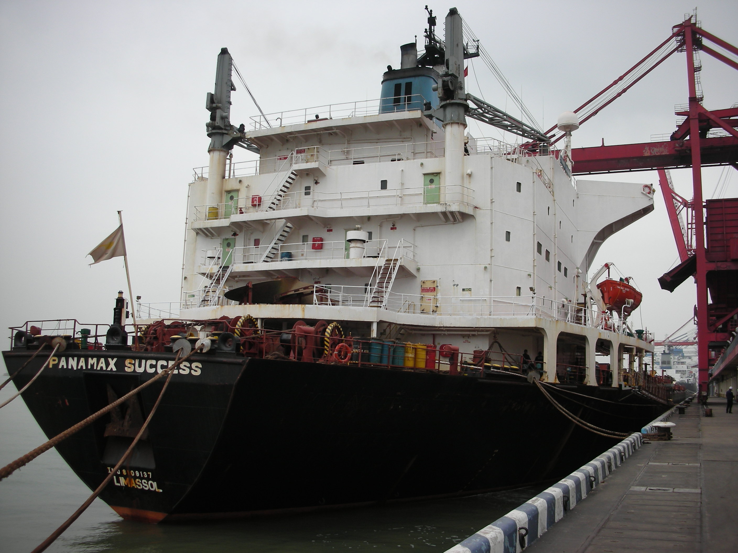 “MV PANAMAX SUCCESS 輪”